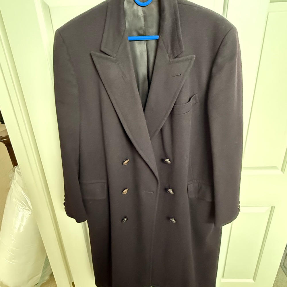 ***Hickey Freeman Vintage Classic Black Double-Breasted Overcoat (Custom)